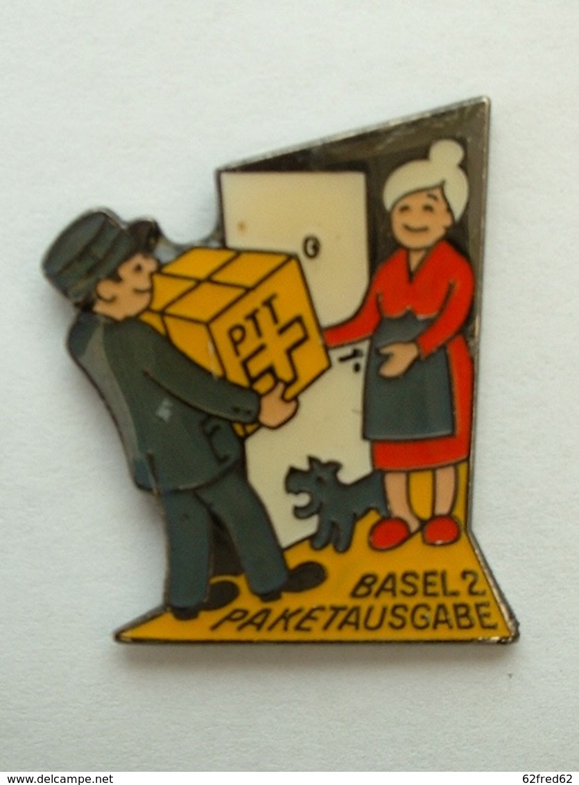 PIN'S PTT SUISSE - BASEL 2 - FACTEUR - CHIEN - Postes