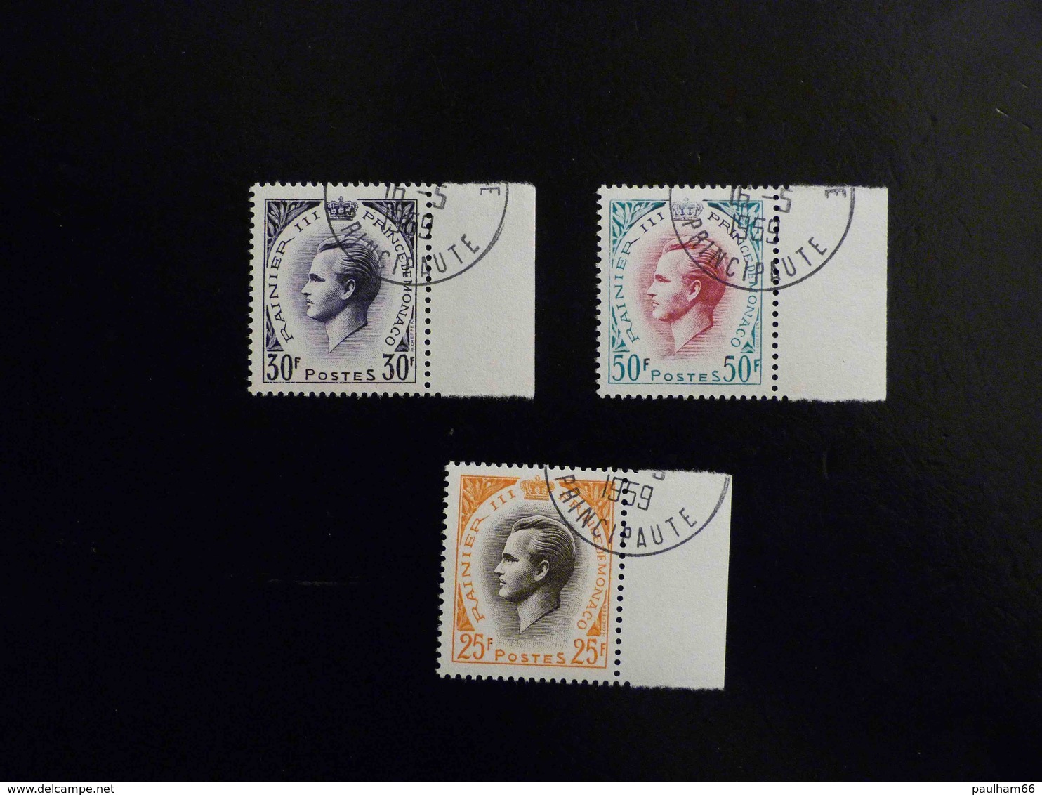 MONACO  LOT DE 3 TIMBRES  PRINCE RAINIER -  OBLITERES  -  BORDS DE PAGES - - Collections, Lots & Séries