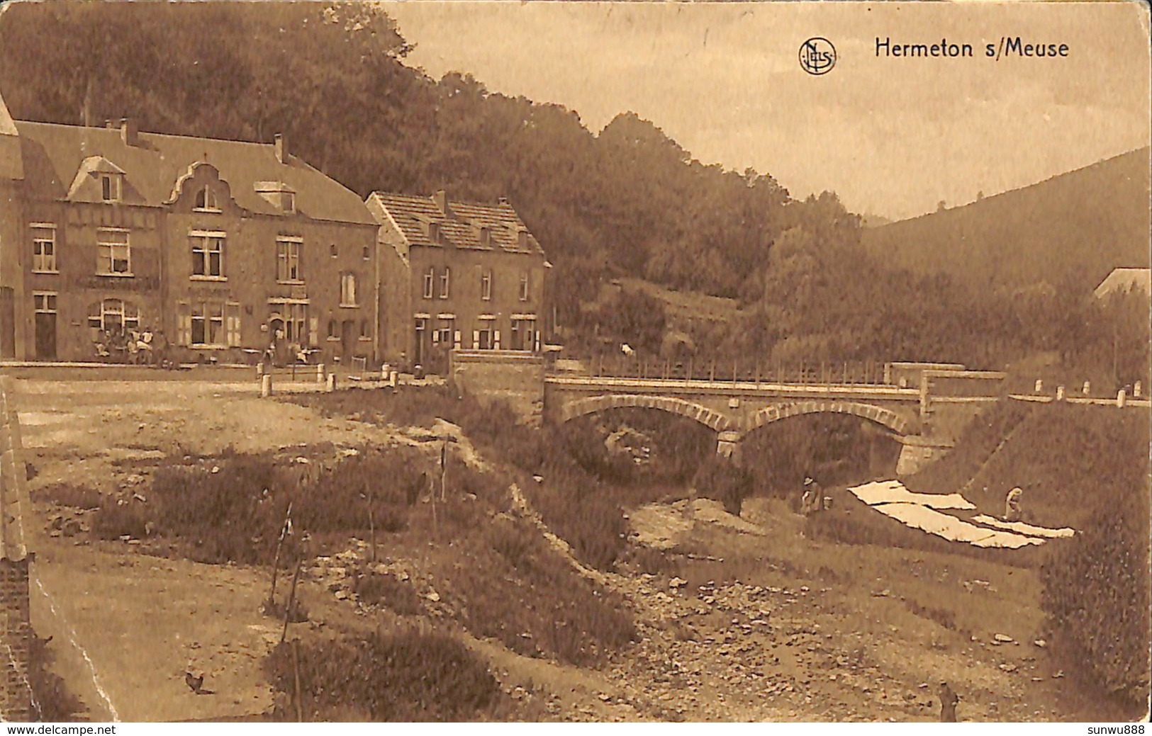 Office Des Vacances - Home D'Hastière (1931, Animée, Linge , Draps Au Sol, Hermeton S/ Meuse) - Hastiere