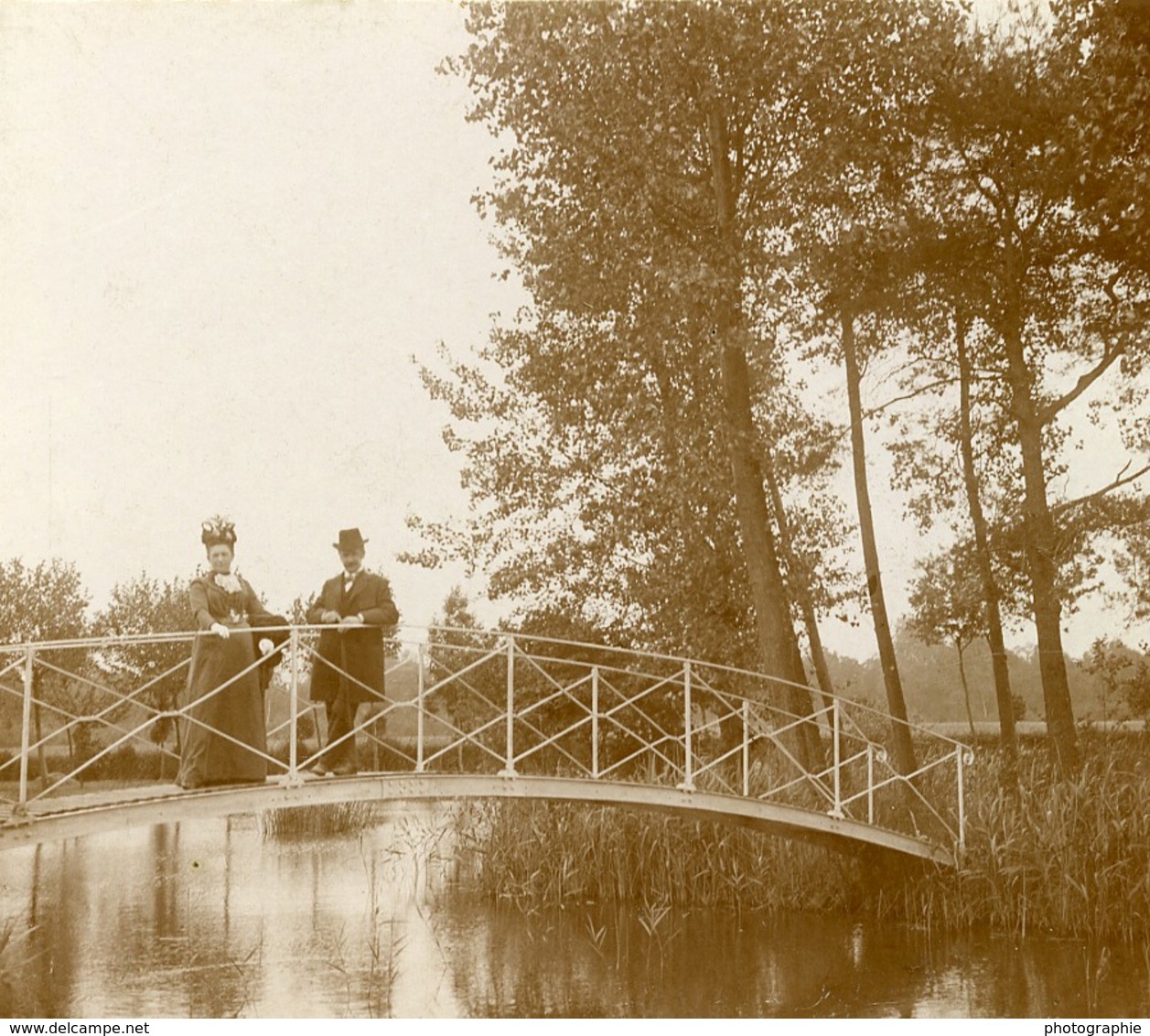 France Alentour De Boulogne Sur Mer Couple Sur Un Pont Ancienne Photo 1900 - Old (before 1900)