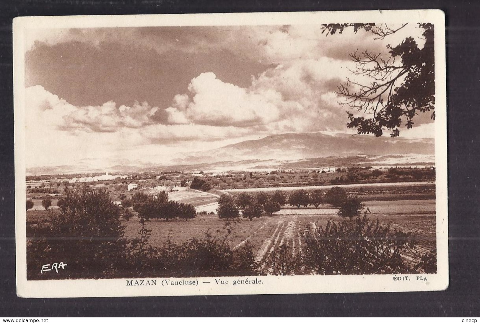 CPA 84 - MAZAN - Vue Générale - Très Jolie Vue D'ensemble Du Village Et De La Vallée - Mazan