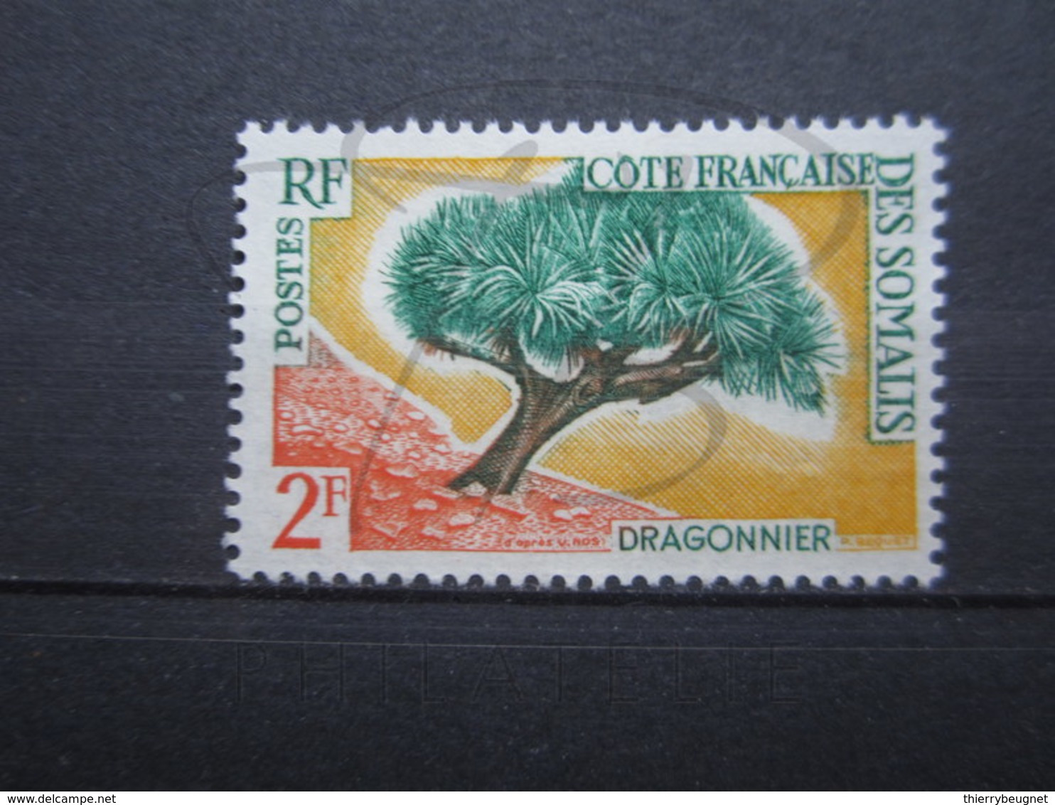 VEND BEAU TIMBRE DE LA COTE FRANCAISE DES SOMALIS N° 305 , XX !!! - Neufs