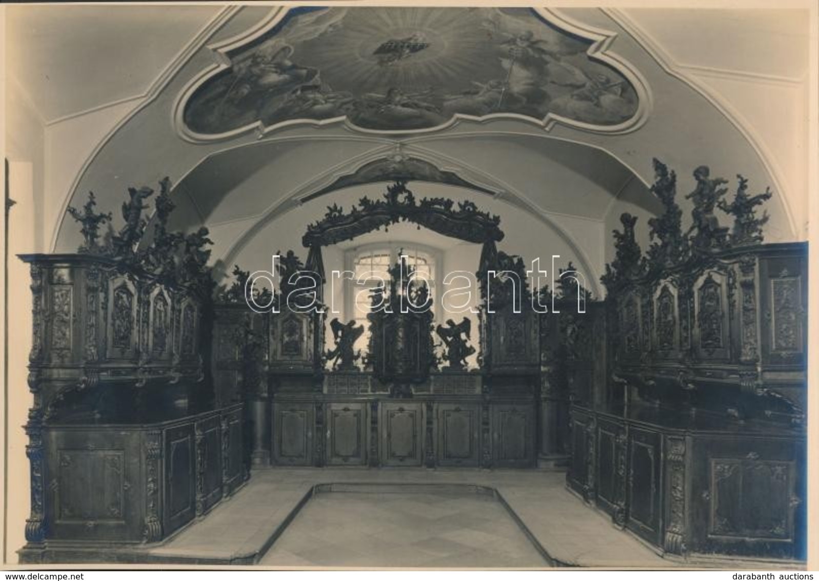 1931 Balogh Rudolf (1879-1944) Jelzés Nélküli Vintage Fotója A Székesfehérvári Ciszterci Rend Templomának Sekrestyéjéről - Autres & Non Classés