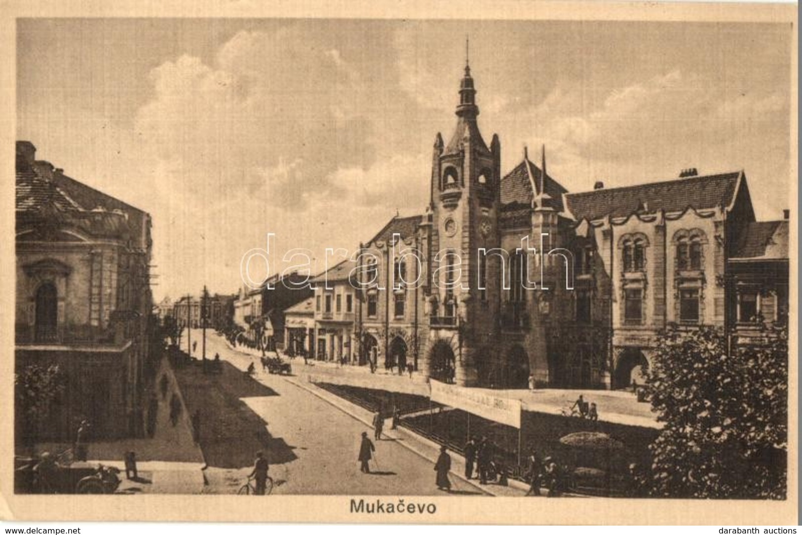 T2/T3 Munkács, Mukacheve, Mukacevo; Városháza, Kerékpár, Automobil / Town Hall, Bicycle, Automobile (EK) - Non Classés