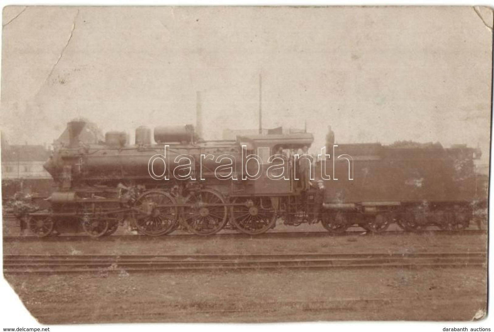 ** T4 Magyar Királyi Államvasutak 327.122. Sorszámú Gőzmozdonya / Hungarian State Railways Locomotive. Photo  (EM) - Non Classés