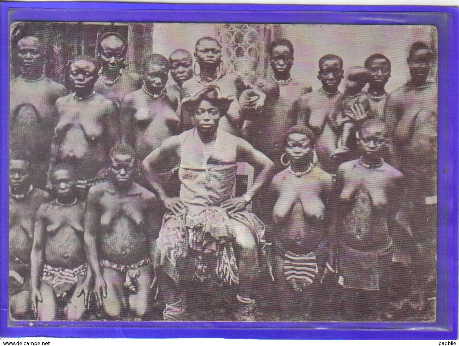 Carte Postale Afrique Cameroun   Chef Du Village Femmes Seins Nus Lady Nude Photo A. Forget - Cameroun