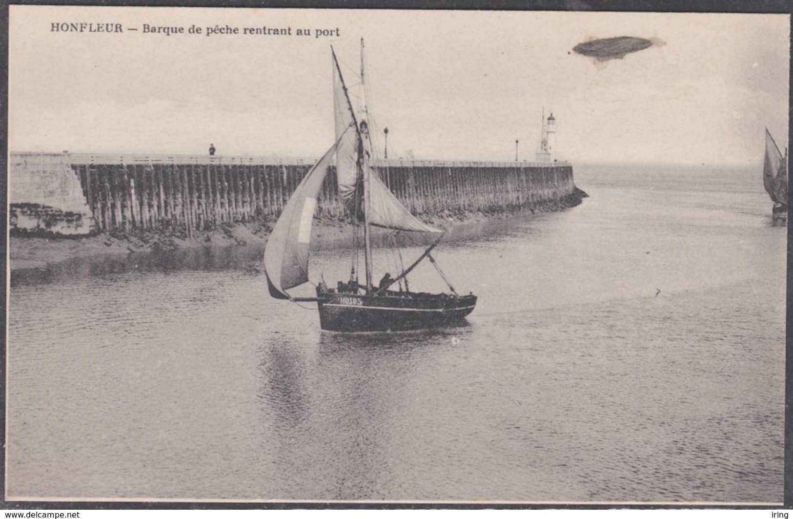 Honfleur : Barque De Pêche Rentrant Au Port (191x) - Honfleur