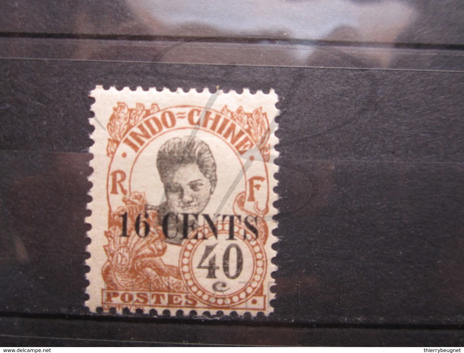 VEND BEAU TIMBRE D ' INDOCHINE N° 82 , (X) !!! - Neufs