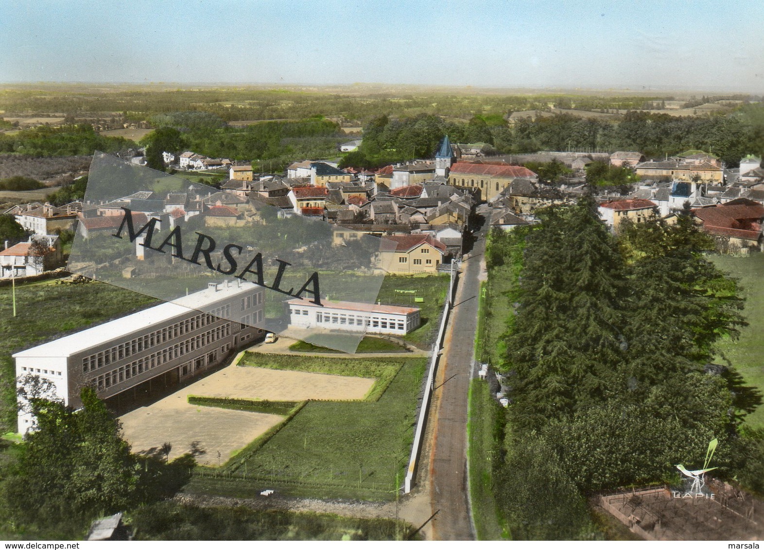 CPSM  Oradour Sur Vayres  Les écoles - Oradour Sur Vayres