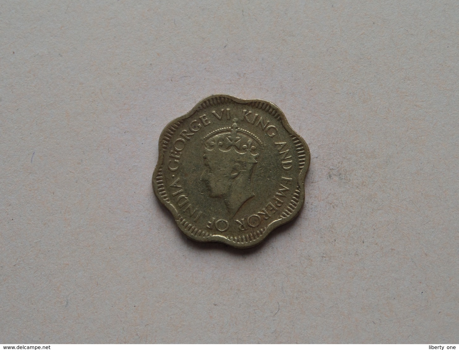 1944 - 10 Cents ( KM 118  ) Uncleaned ! - Sri Lanka