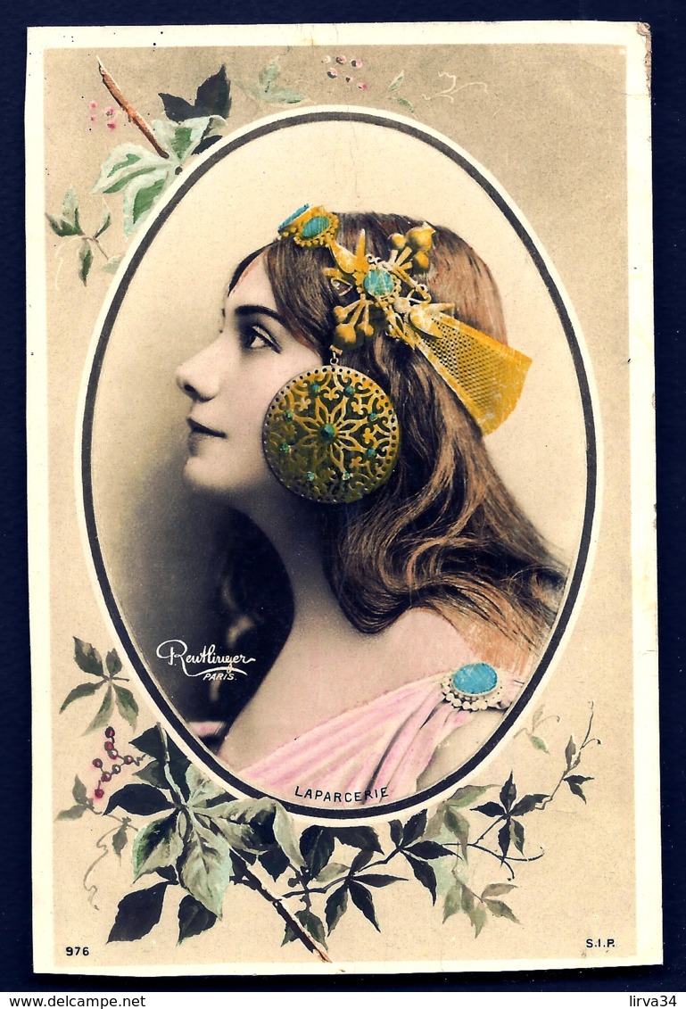 CPA-PHOTO DE REUTLINGER FRANCE- PORTRAIT COULEUR DE CORA LAPARCERIE DE L'OPERA BOUFFE A PARIS- TRES GROS PLAN - Oper