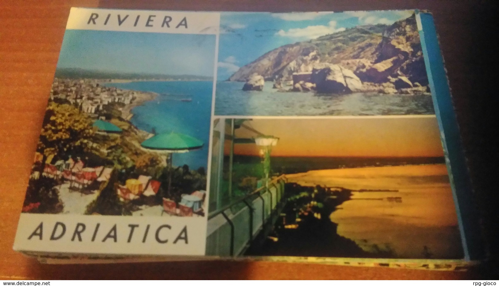Cartolina:Riviera Adriatica  Viaggiata (a31) - Non Classificati