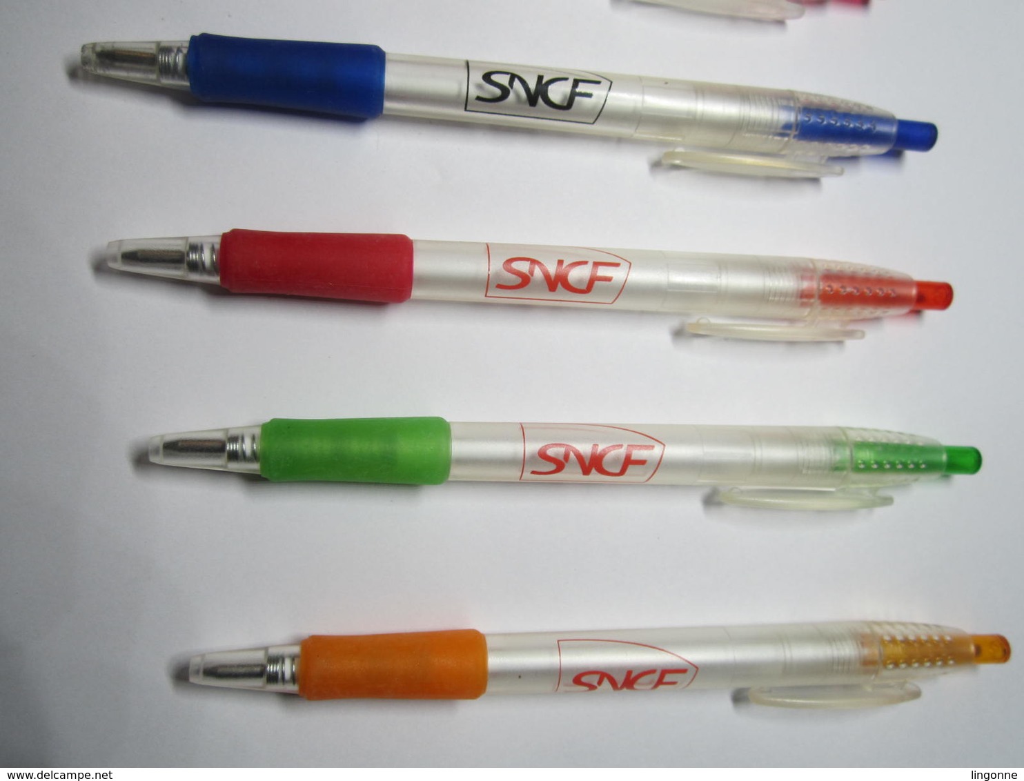 Série Complète De 7 Stylos SNCF (stylo De Plusieurs Couleurs Différentes) - Chemin De Fer