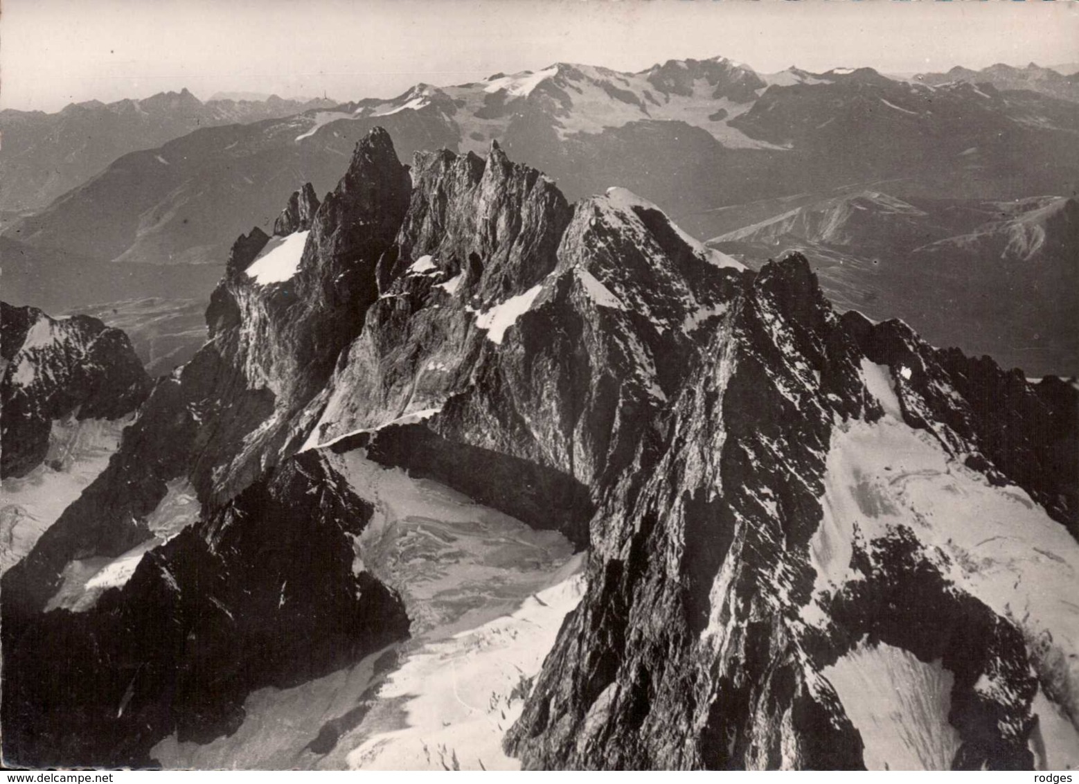 Dep 05 , Cpsm Vue Aérienne Sur Le Massif De La MEIJE (3983m.) , 29652 (D9.047) - Altri & Non Classificati