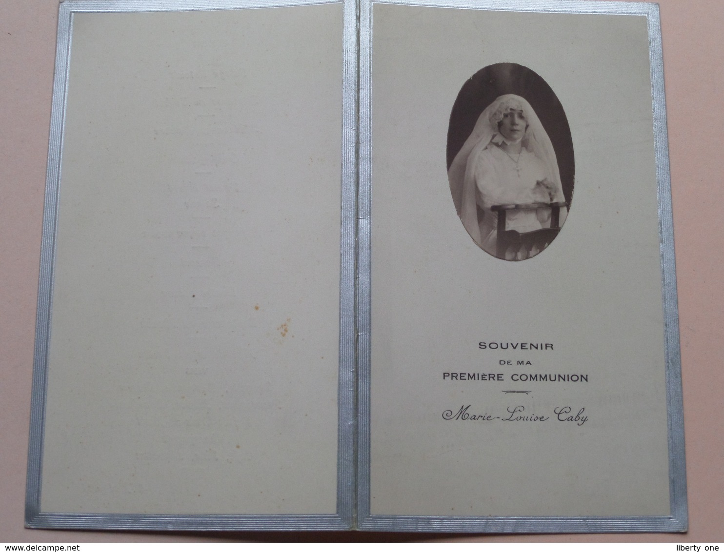 Souvenir De Ma Premiere Communion De Marie-Louise CABY ( DINER ) Le 6 Mai 1931 > Zie Foto's ( Pap. Dubourg Rouen ) ! - Menú