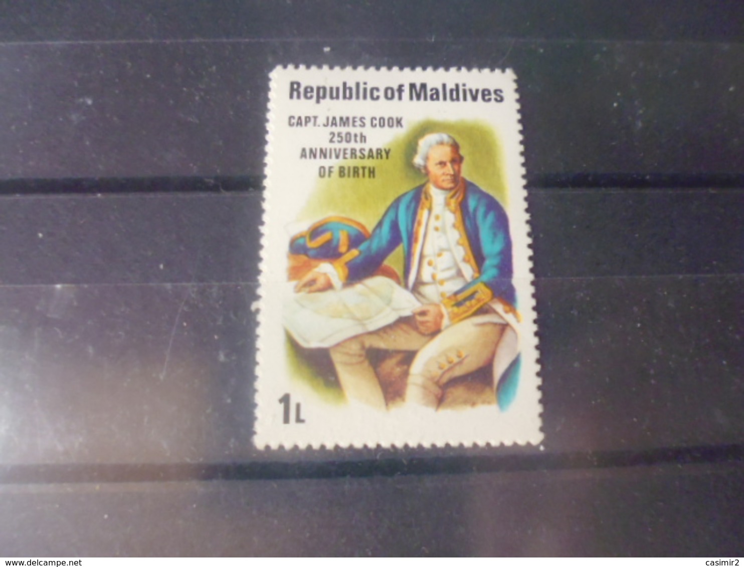 MALDIVES YVERT N°713** - Maldives (1965-...)