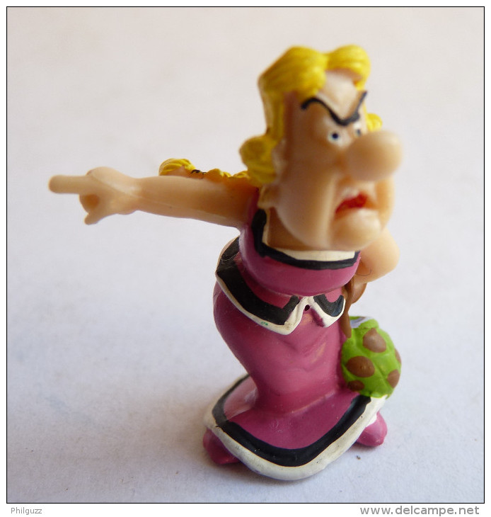 FIGURINE ASTERIX PLASTOY 2006 Bonemine TBE - Astérix & Obélix