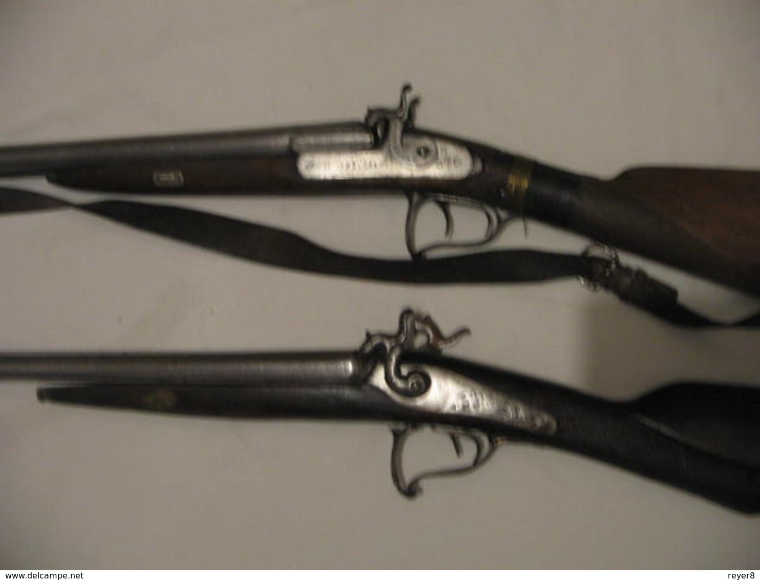 Lot 2xancien  Fusil Pouder Noire XIX - Casques & Coiffures