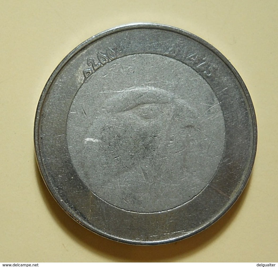 Algeria 10 Dinars 2004 - Algérie