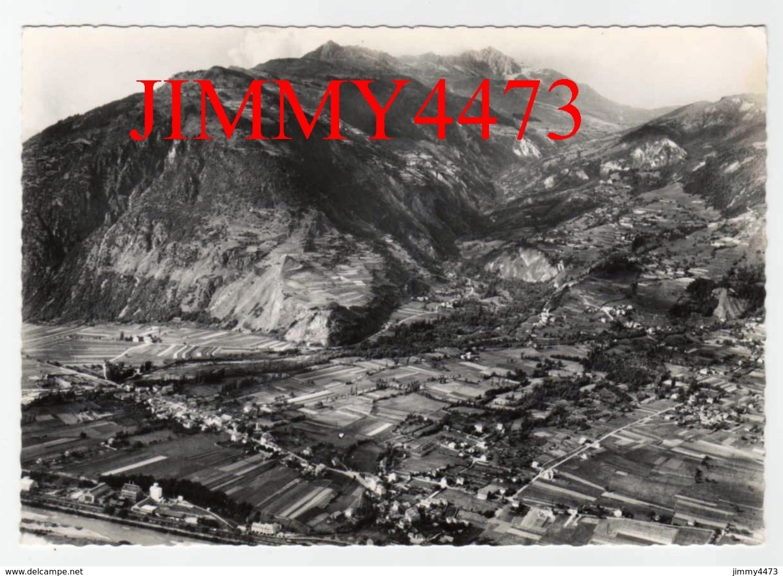 CPM Dentelées - Vue Panoramique Aérienne - LA CHAMBRE SAINT AVRE 73 Savoie - N°715 - Edit. CIM  COMBIER  Macon - Saint Jean De Maurienne