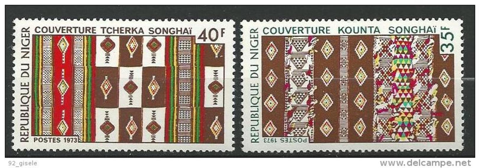 Niger YT 299 & 300 " Couvertures " 1973 Neuf** - Niger (1960-...)