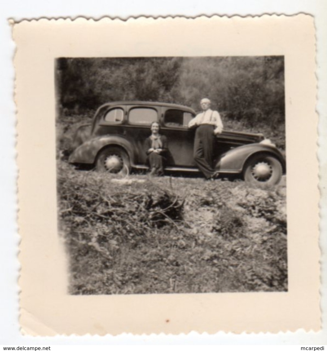 < Automobile Auto Voiture Car >> Belle Photo Originale 7 X 7 Tacot 1935 Chevrolet Master Deluxe Animé 'Luxemburg 1938' - Cars