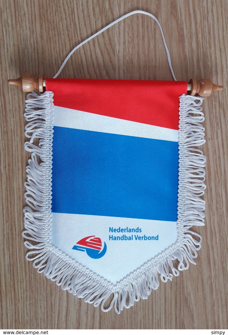 Pennant NEDERLANDS Netherlands Handball Federation 20x22cm - Handball