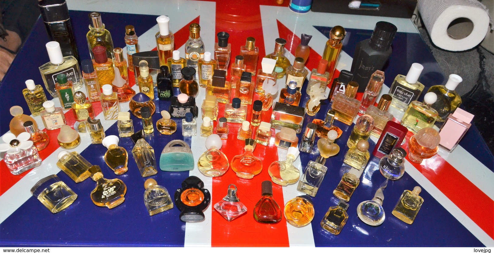 Lot De 90 Miniatures De Parfum - Non Classés