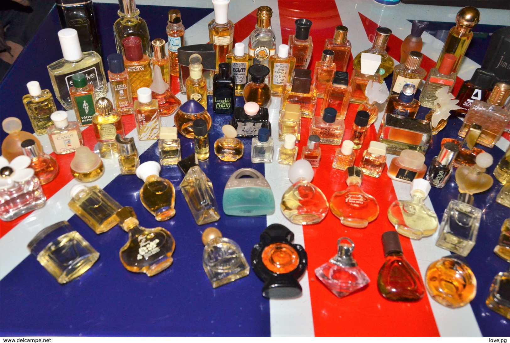 Lot De 90 Miniatures De Parfum - Non Classés