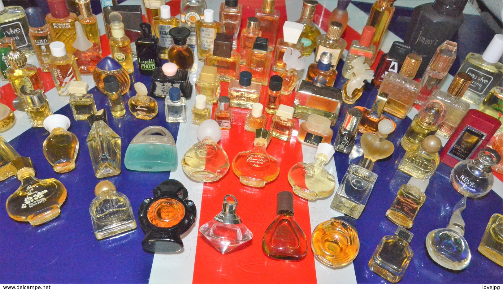 Lot De 90 Miniatures De Parfum - Non Classés