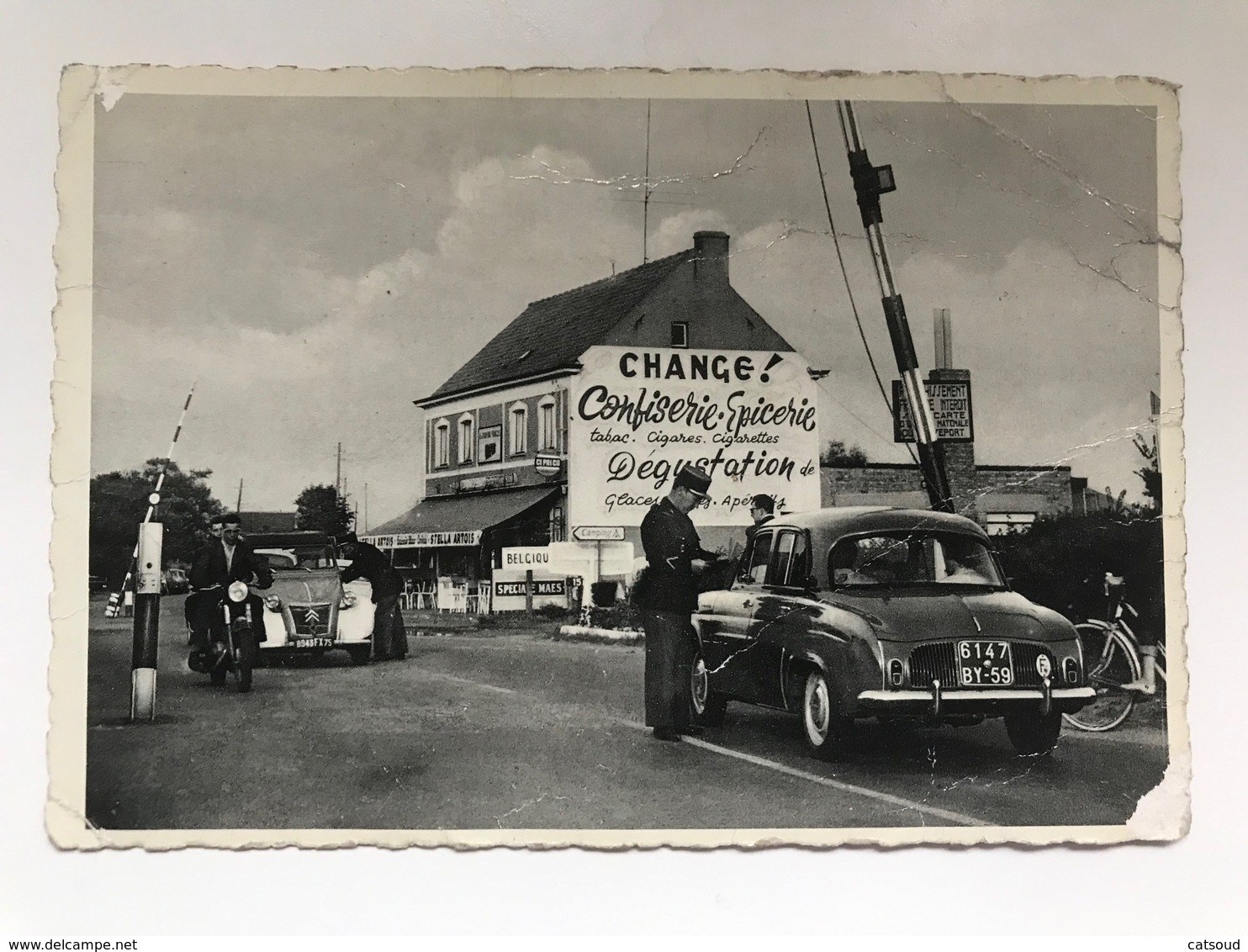 Carte Postale Ancienne Adinkerke Frontière La Douane Française - De Panne