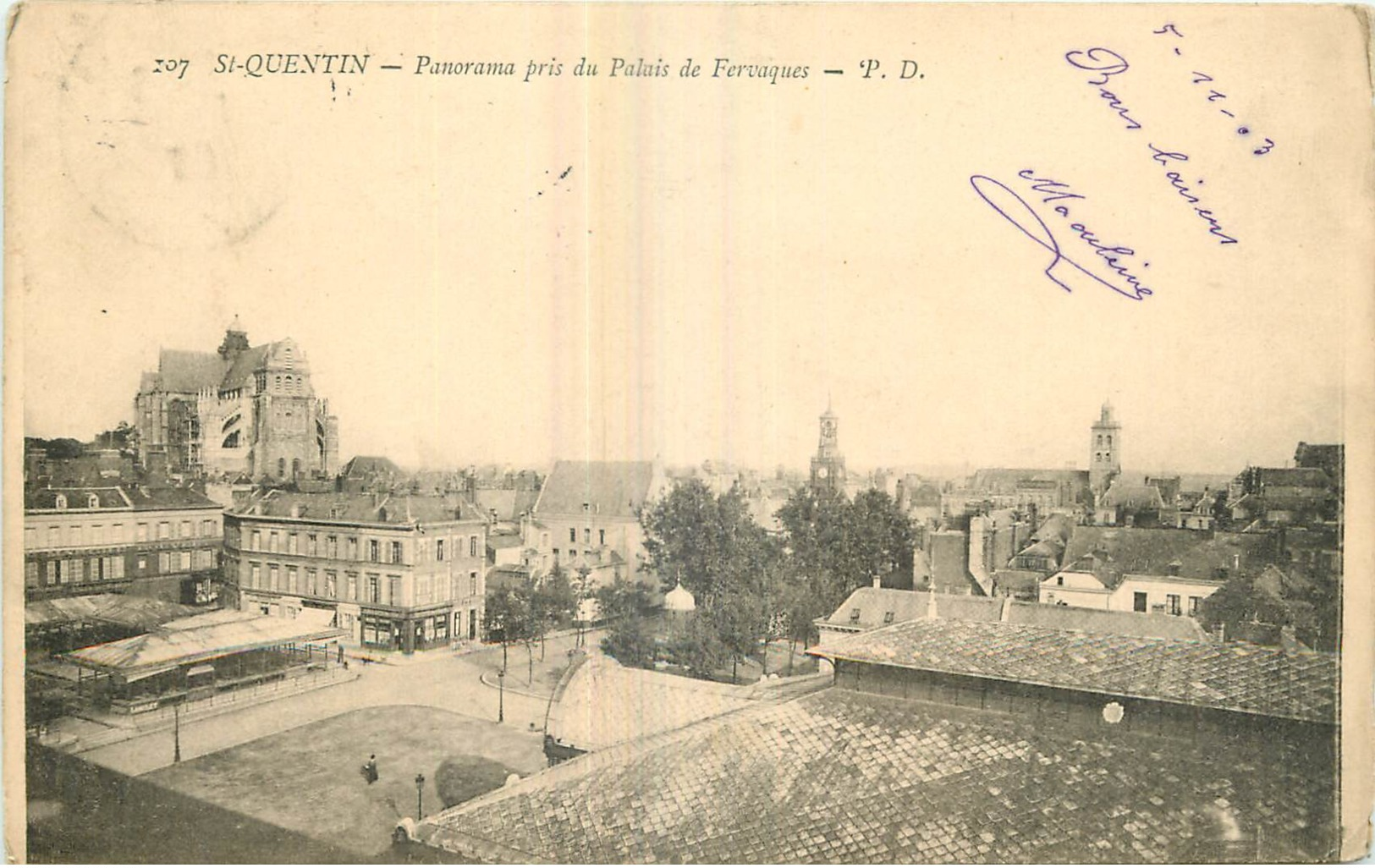 02 -  SAINT QUENTIN -  PANORAMA PRIS DU PALAIS DE FERVAQUES - Saint Quentin