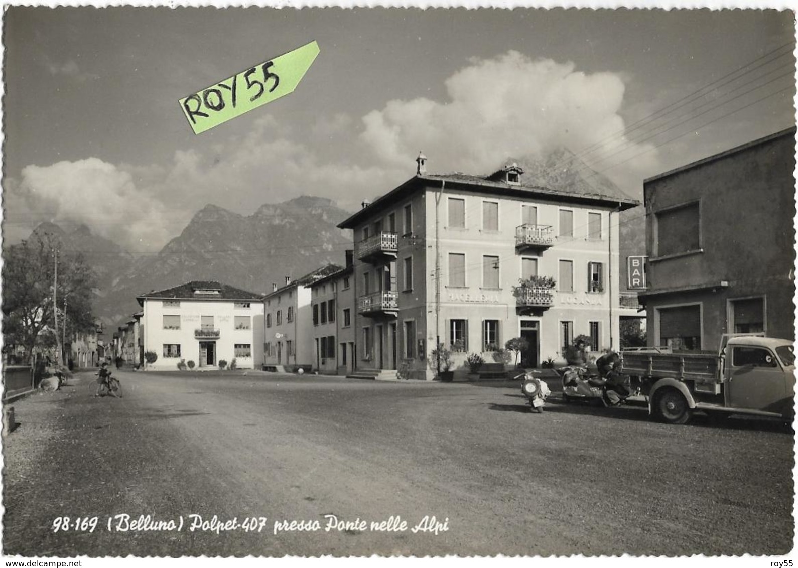 Veneto-belluno-polpet Frazione Di Ponte Nelle Alpi Veduta Panoramica Via Di Polpet Case Vespa Furgone Bar Anni 50 - Altri & Non Classificati