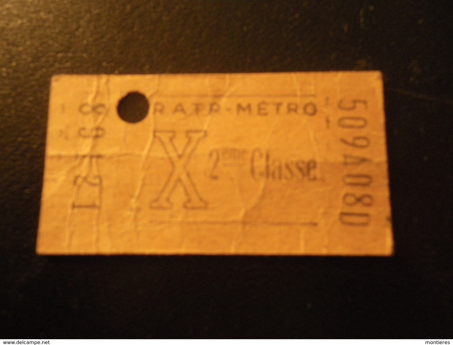 Ticket R.A.T.P. - METRO - N° 89121 Lettre X 2ème Classe - 509A080 - Composté - Europe