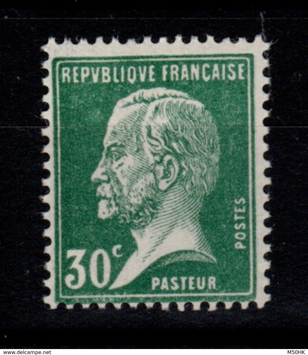 YV 174 N** Pasteur Cote 1,55 Euros - Neufs