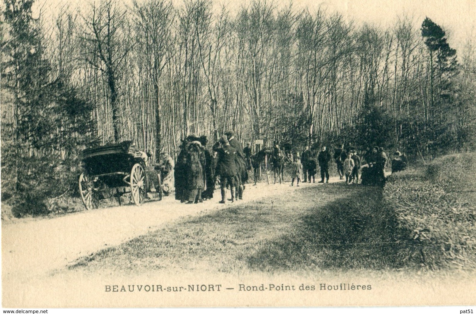 79 - Beauvoir Sur Niort : Rond Point Des Houillères - Beauvoir Sur Niort