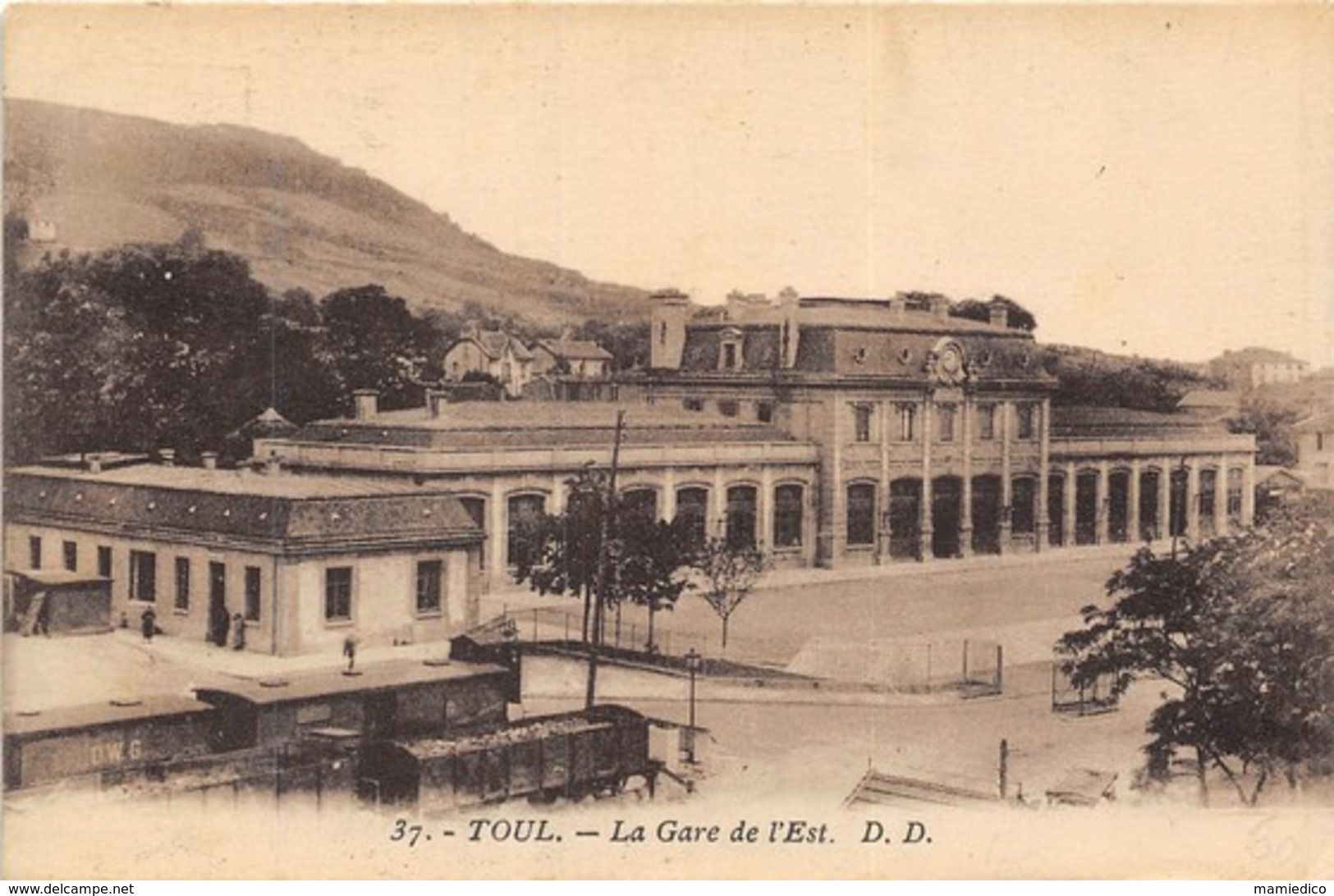 40 CP(SNCF Bellegarde-Quiers+Gare St Michel Inondée)+rare Carte-photo+Milit+Rues Animées+Folk+Divers Autres Sujets N°83 - 5 - 99 Cartes