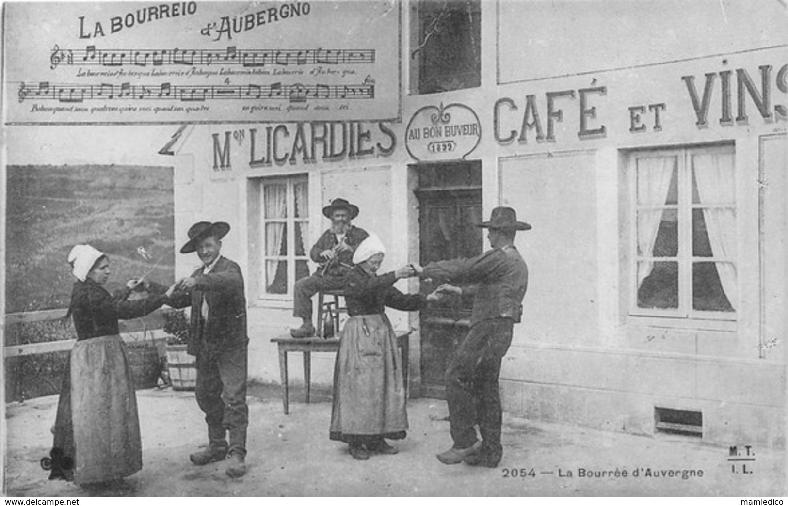 40 CP(SNCF Bellegarde-Quiers+Gare St Michel inondée)+rare carte-photo+Milit+Rues animées+Folk+Divers autres sujets N°83