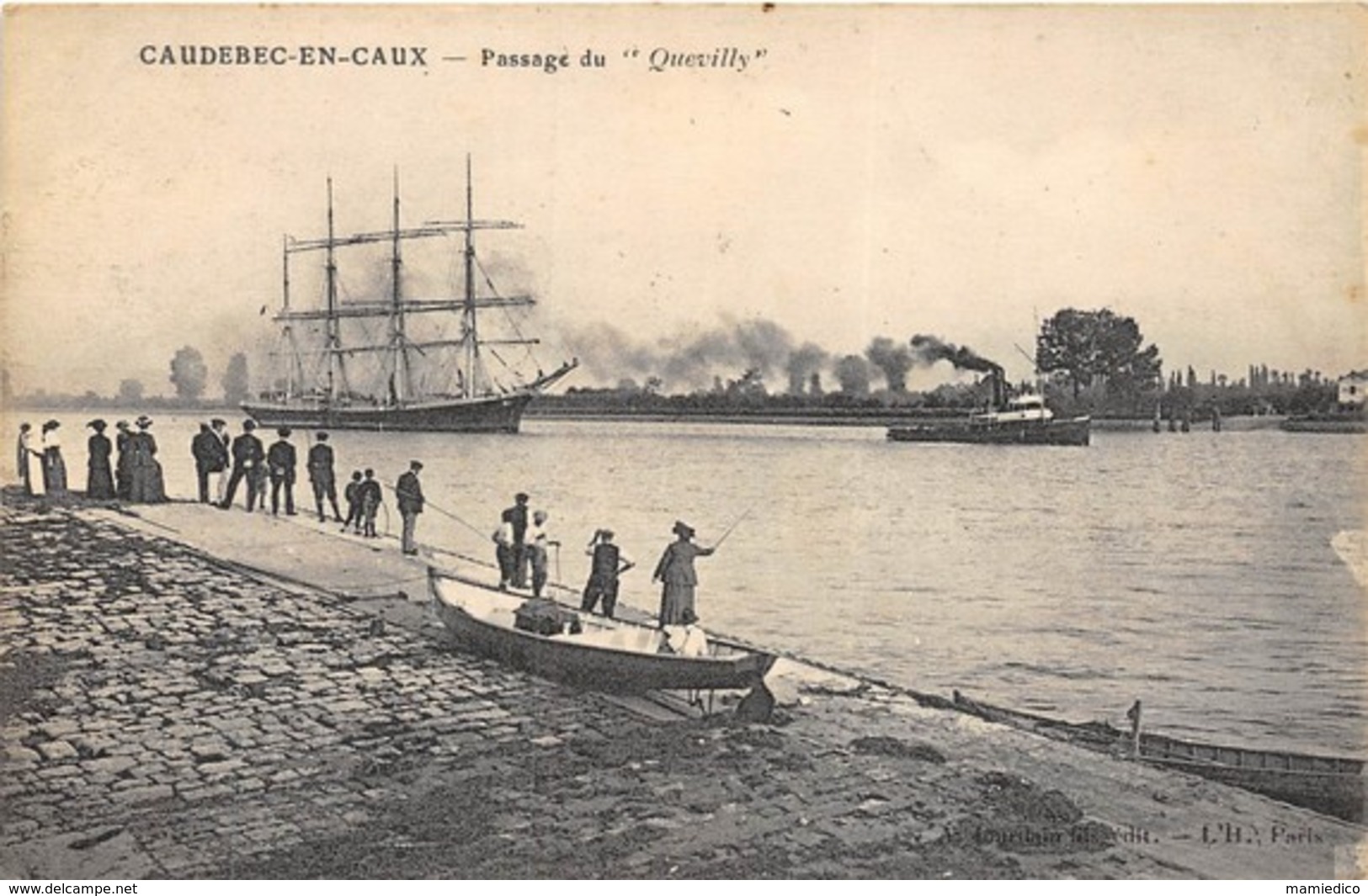 40 CP(SNCF Bellegarde-Quiers+Gare St Michel inondée)+rare carte-photo+Milit+Rues animées+Folk+Divers autres sujets N°83