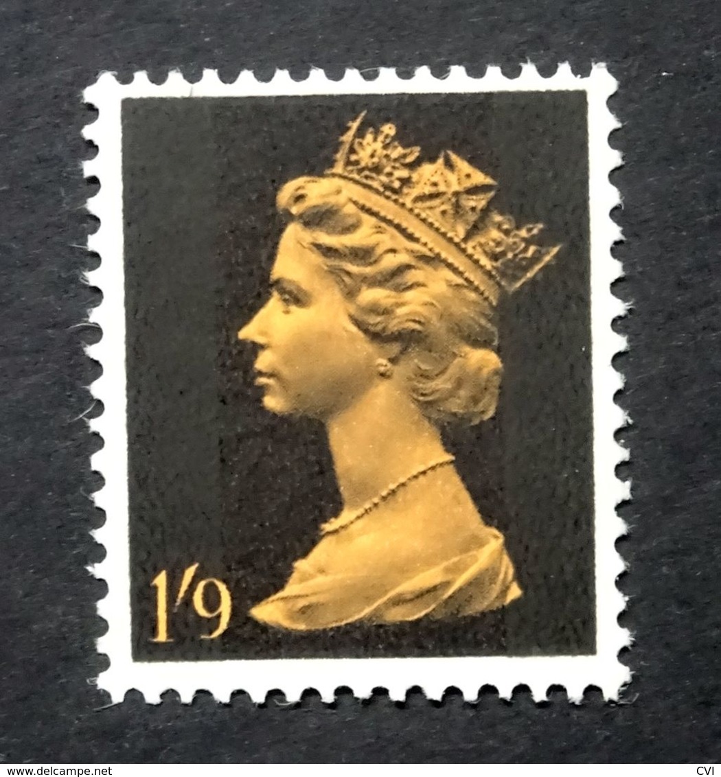 GB QEII 1967 SG744 1/-9d Dull Orange & Black  Mint Never Hinged. - Machins