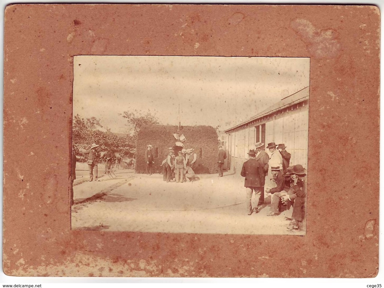 72 Sarthe - Concours De Boules Devant Le Café Brûlon - 1898 - Oud (voor 1900)