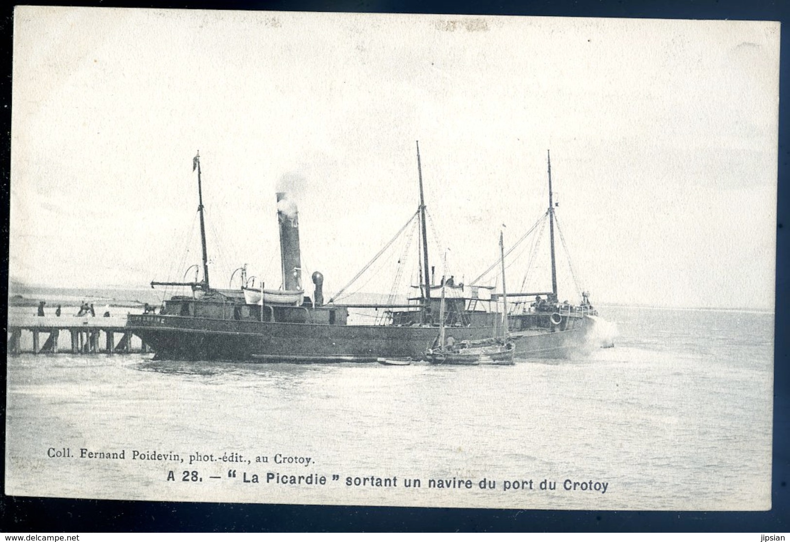 Cpa Du 80 Le Crotoy La Picardie Sortant Un Navire Du Port  YN28 - Le Crotoy