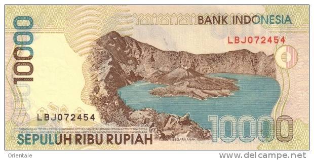 INDONESIA P. 137c 10000 R 2000 UNC - Indonesia