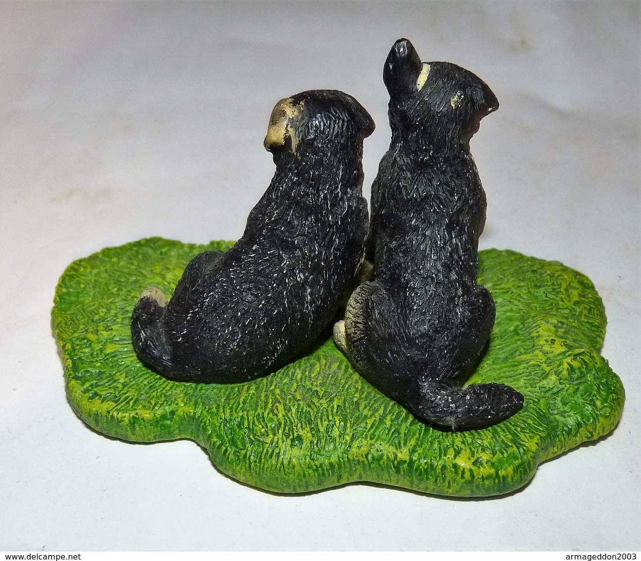 STATUETTE FIGURINE JOLI CHIEN DEUX BEBES BERGER ALLEMAND Tbe - Chiens