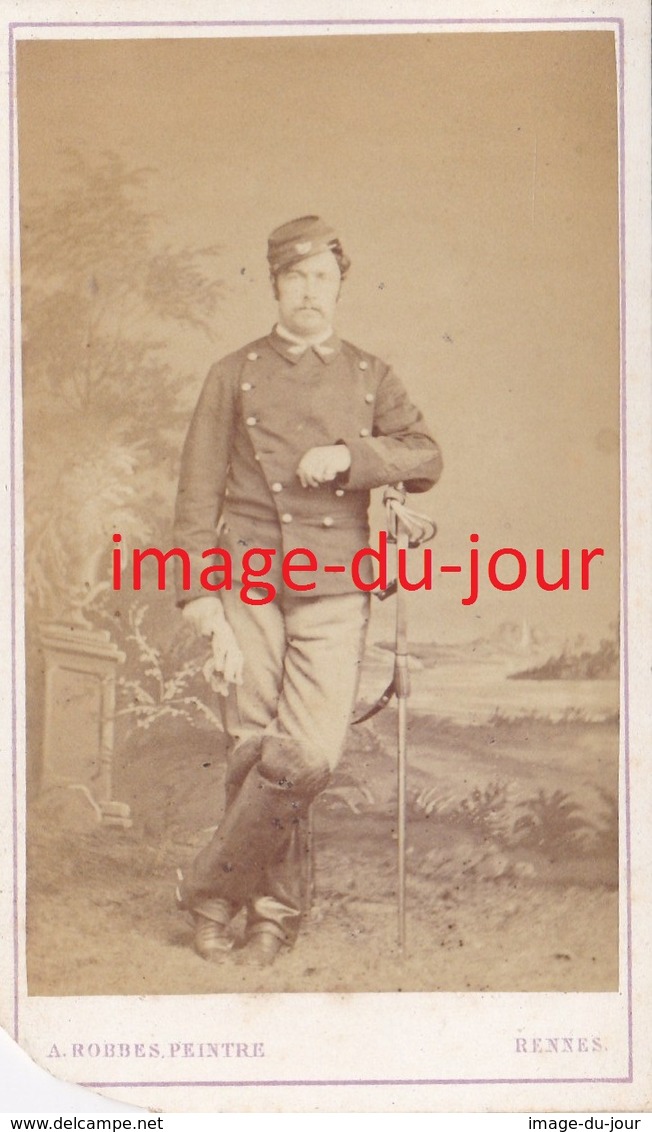 Photo Cdv  Militaire Guide De L'armée De La Loire  Guerre De 1870  Nom Au Verso - Ancianas (antes De 1900)