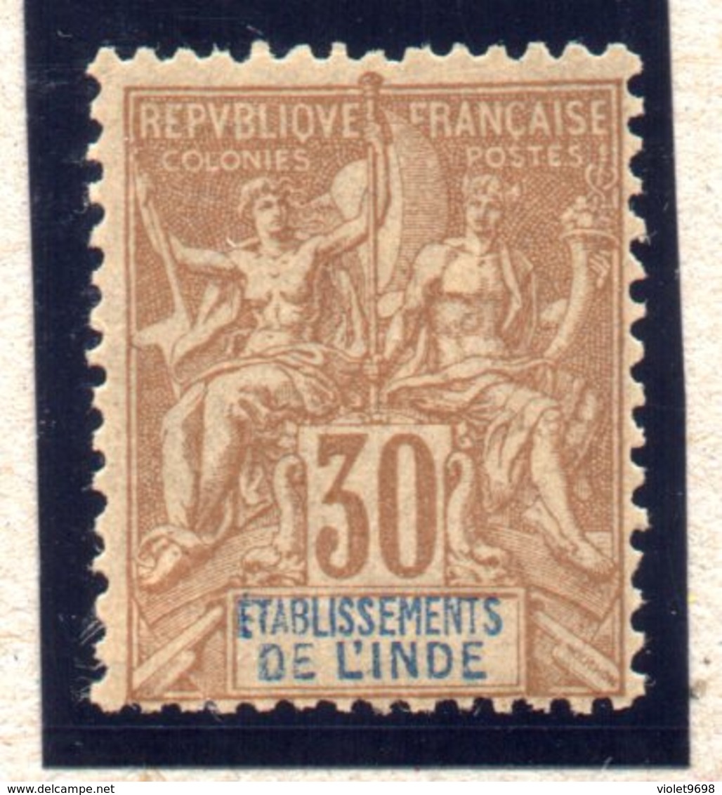 INDE : TP N° 9 * - Unused Stamps