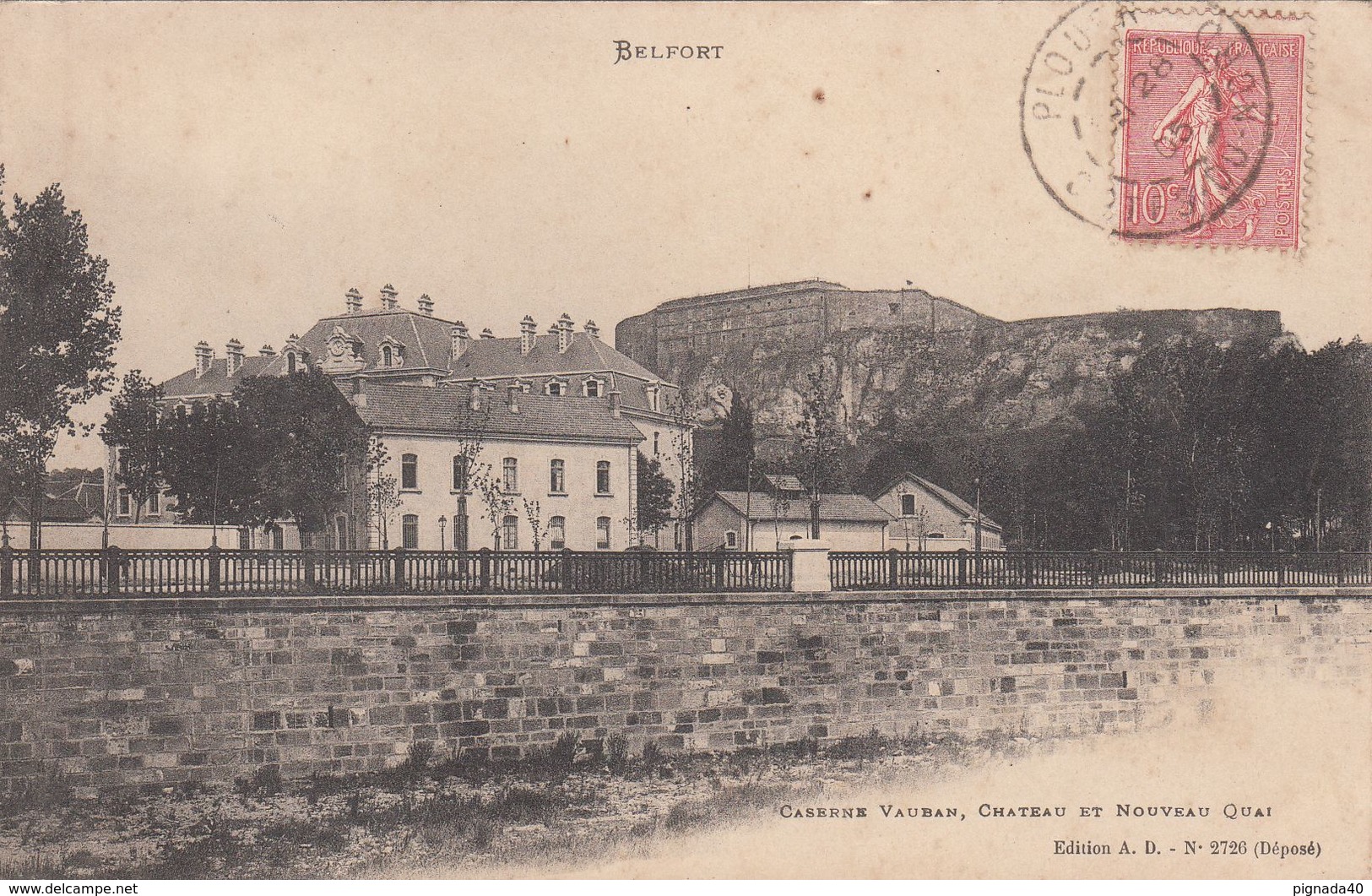 Cp , 90 , BELFORT , Caserne Vauban, Château Et Nouveau Quai - Belfort - Ville