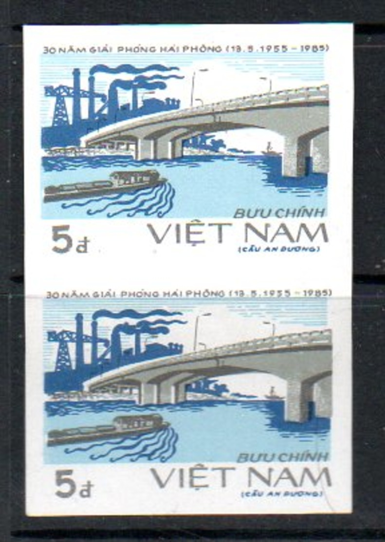 1985 Bridge IMPERFOATED Vertical Pair MNH Very Fine And Rare (149) - Vietnam