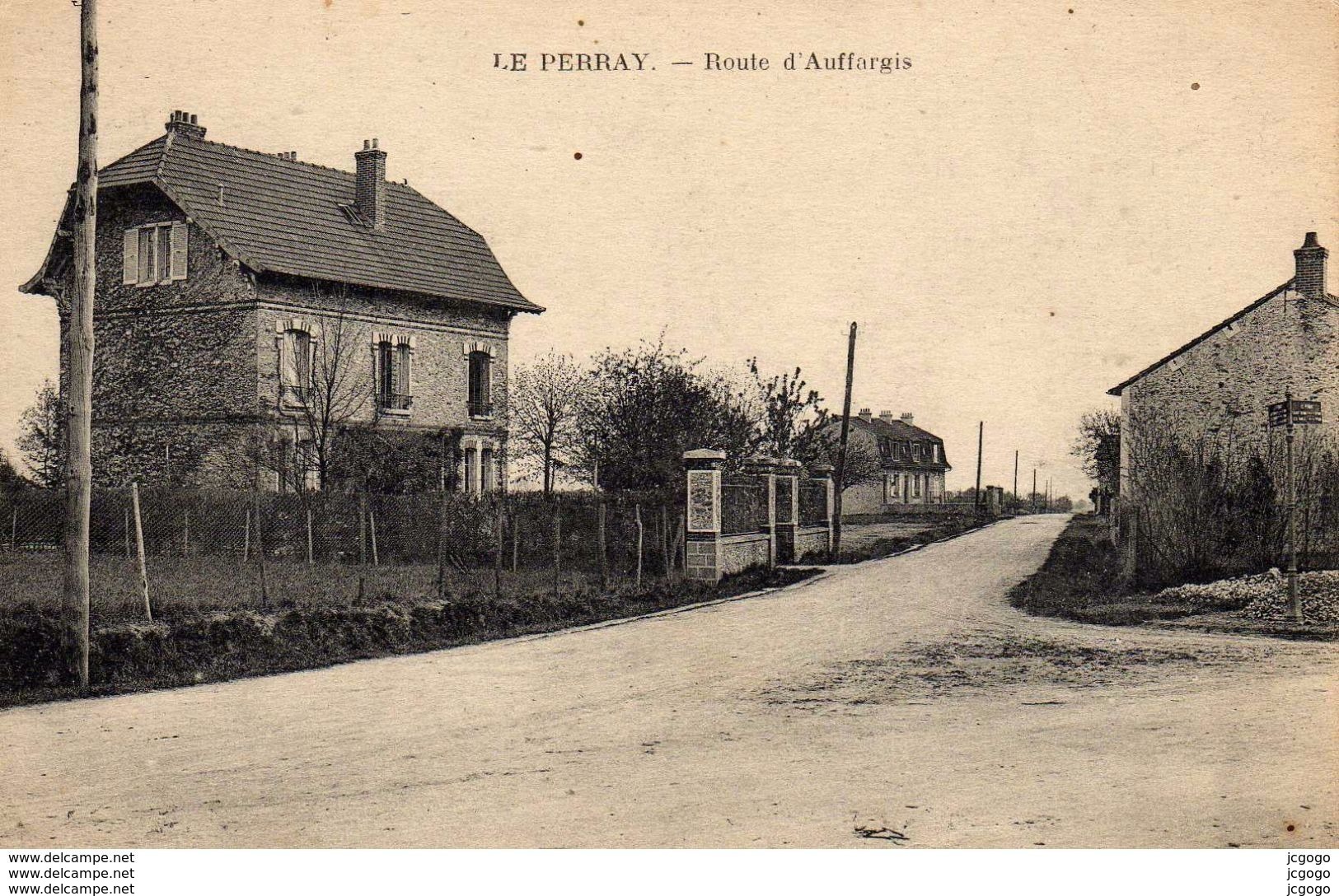 LE PERRAY (Yvelines)     Route D'Auffargis.  2 Scans  TBE - Le Perray En Yvelines