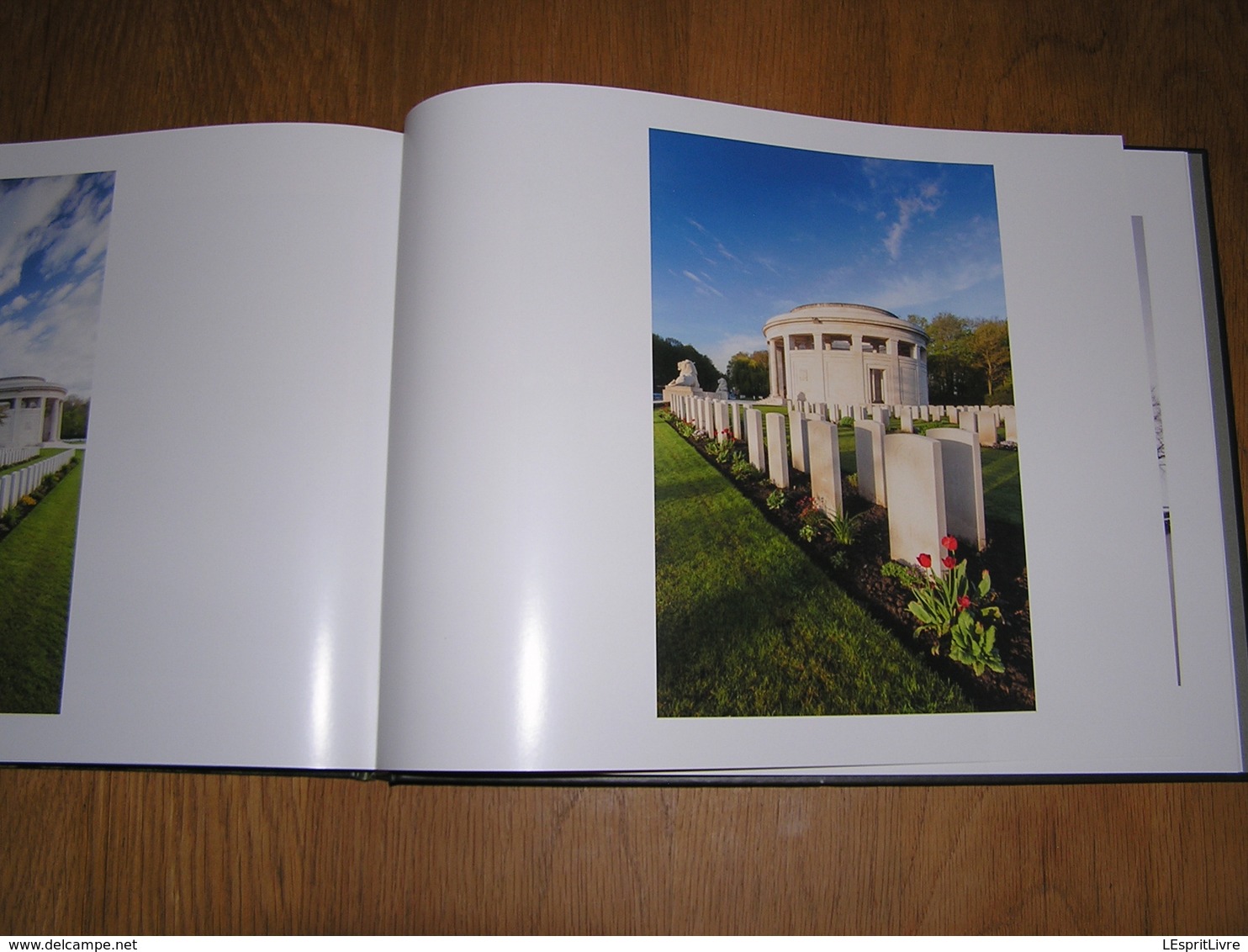 SILENT FIELDS Mémorial Sites of The Great War Guerre 14 18 Oorlog Cimetière Militaire Cemetery Yser Menin Flandre Ijser